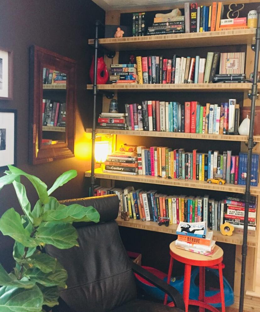 Michelle's bookshelf - I'm a library for my students!